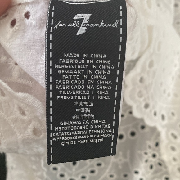 7 For all mankind top. Size XS - Picture 5 of 8